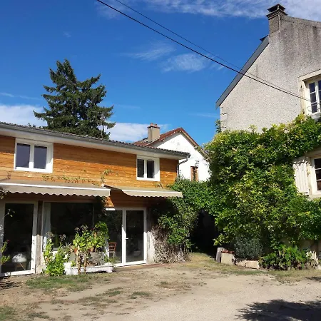 Maison D'Hotes Des Perrieres-2